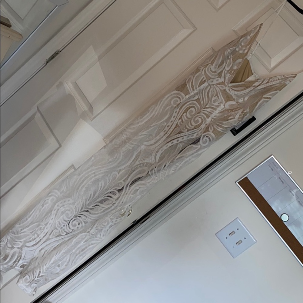 White Plunge Maxi Dress Size 2 PrettyLittlething